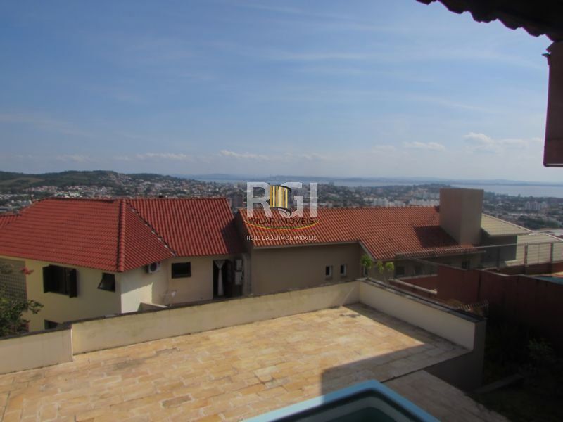 Casa Condominio para Venda - 383.4m², 5 dormitórios, sendo 2 suites, 3 vagas - Nonoai