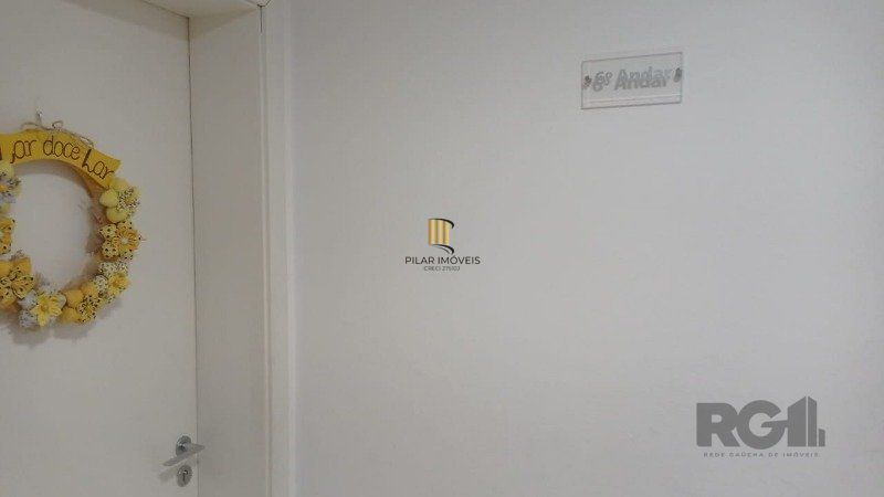 Apartamento para Venda - 73.94m², 3 dormitórios, sendo 1 suites, 1 vaga - Centro