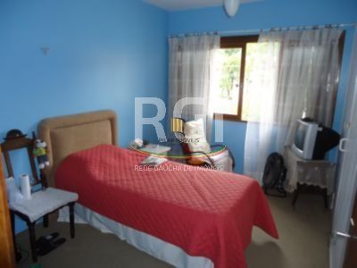 Casa para Venda - 330m², 4 dormitórios, 2 vagas - Glória