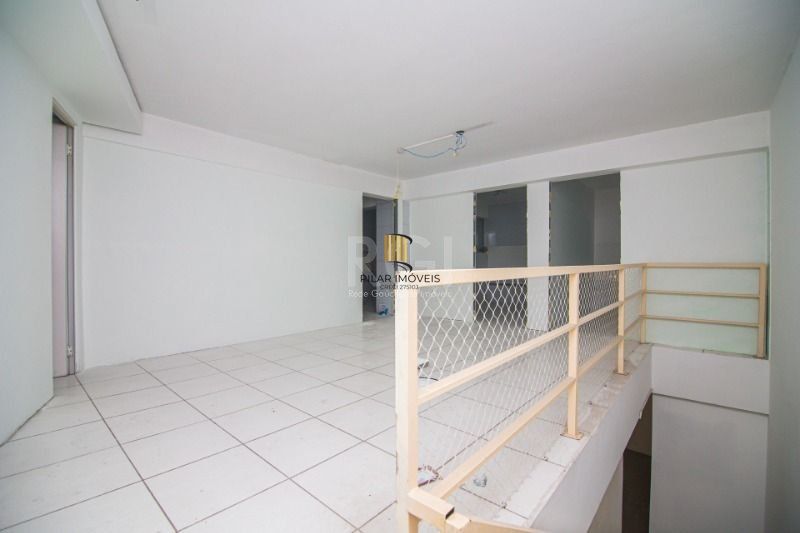 Loja para Venda - 246.18m², 0 dormitórios, 2 vagas - Independência