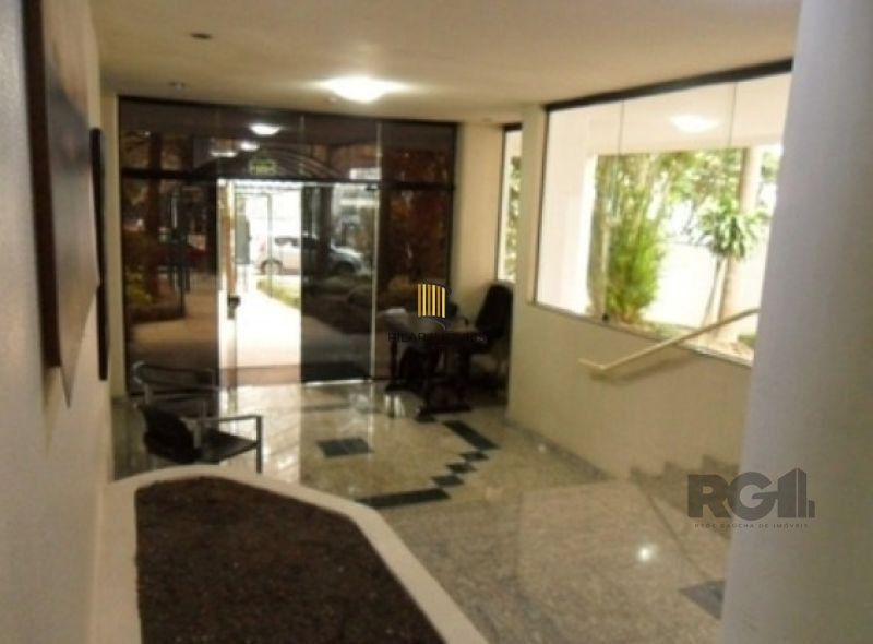 Excelente apartamento de 148m² com 3 dormitórios sendo 1 suíte e 2 vagas. 
