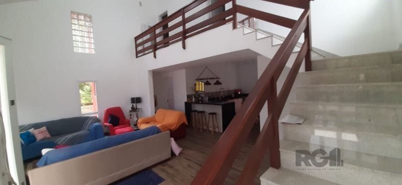Casa de Condomínio 3 dormitórios no bairro Branquinha