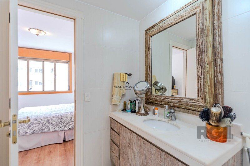 Apartamento 3 Dormitório(s) Bairro Moinhos de Vento