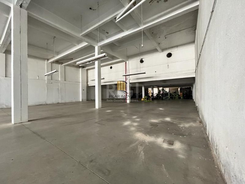 🏢 Excelente Pavilhão Comercial na Avenida Bento Gonçalves – Próximo à PUC