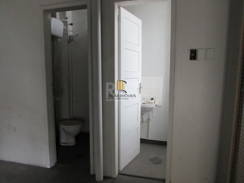 Depósito/Pavilhão para Venda - 330m², 0 dormitórios, 2 vagas - Floresta