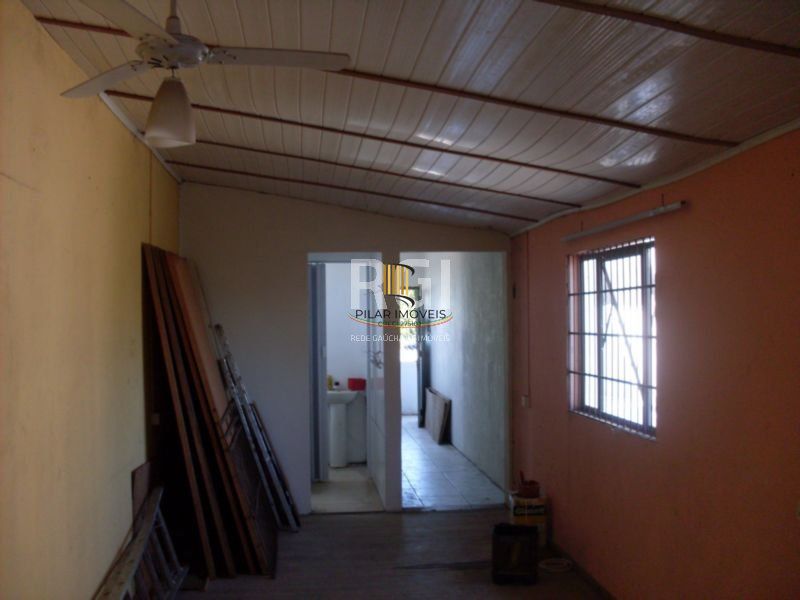 Predio para Venda - 380m², 6 dormitórios, Sarandí