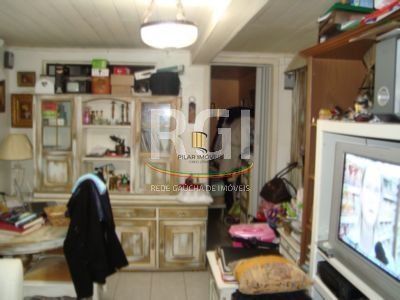 Casa para Venda - 312m², 7 dormitórios, sendo 2 suites, 2 vagas - Glória
