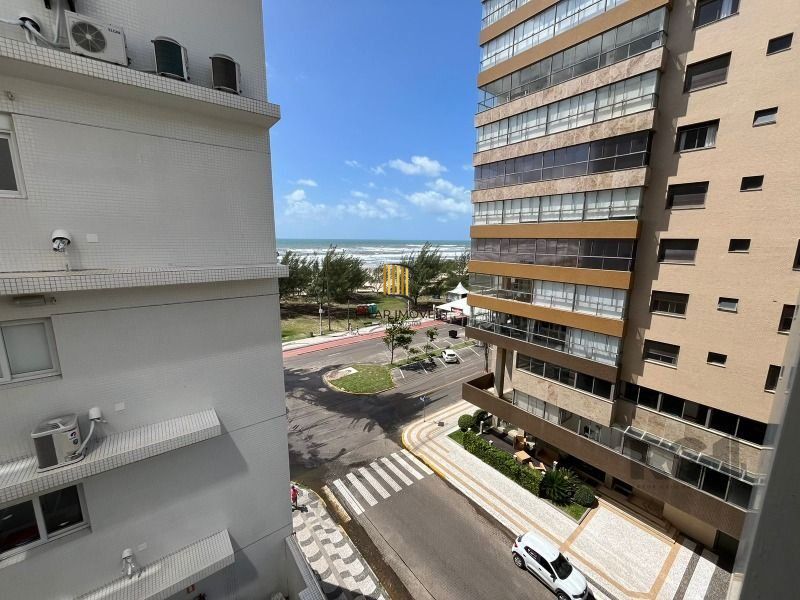 Apartamento para Venda - 300m², 6 dormitórios, sendo 5 suites, 4 vagas - Centro
