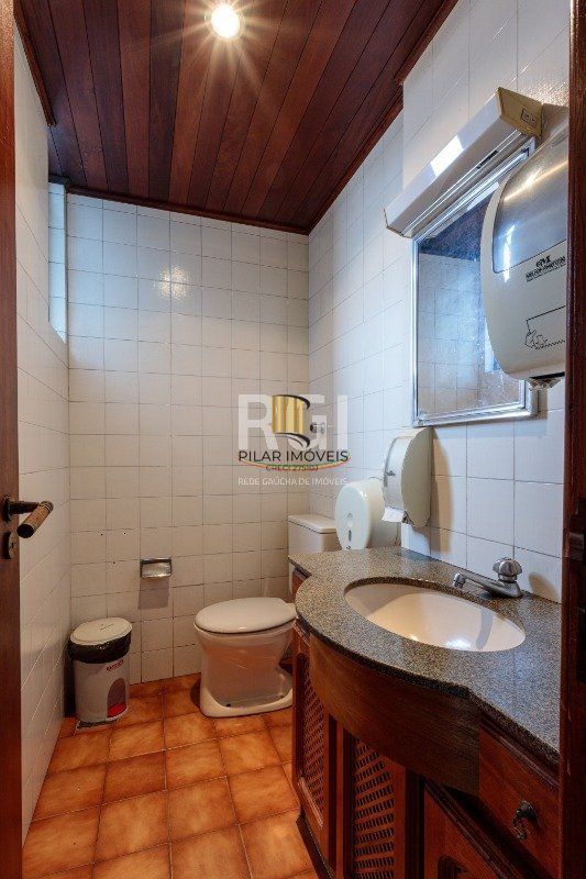 Predio para Venda - 1024m², 0 dormitórios, 9 vagas - São João
