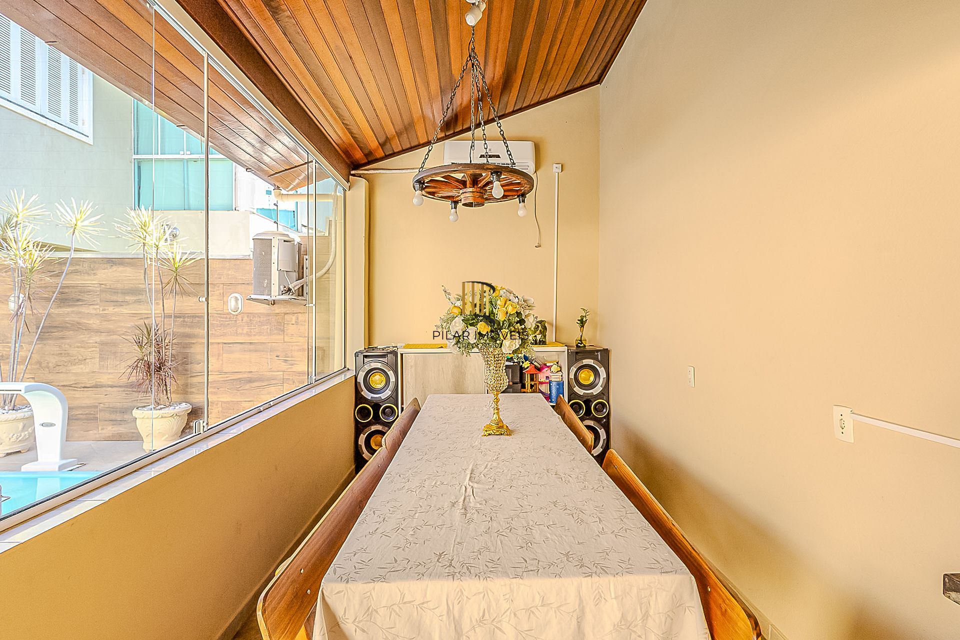 🏡 Sobrado à Venda – Rua Centaurus 144