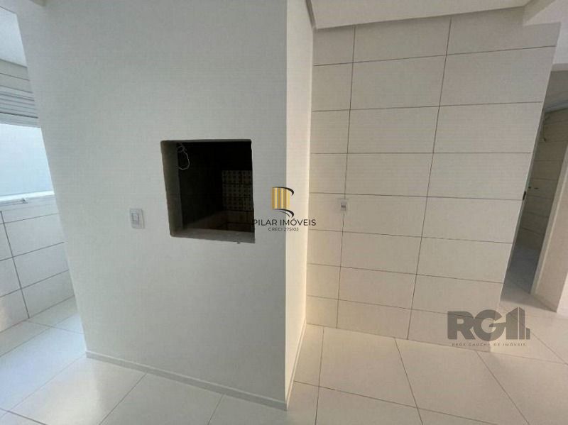Apartamento 2 dormitórios no bairro Vila Silveira Martins