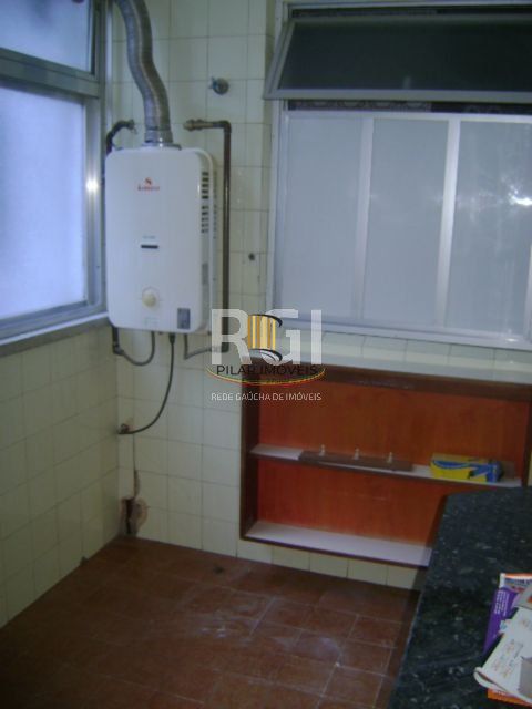 Apartamento para Venda - 105.8m², 3 dormitórios, sendo 1 suites, 2 vagas - Petrópolis
