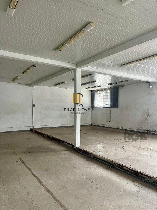Prédio Comercial no bairro São João