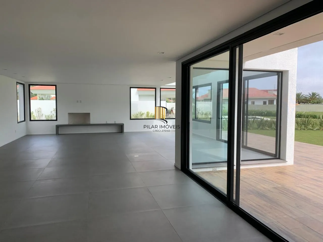 🏡 CASA DE ALTO PADRÃO NO CONDOMÍNIO GREEN VILLAGE – Xangrila/RS