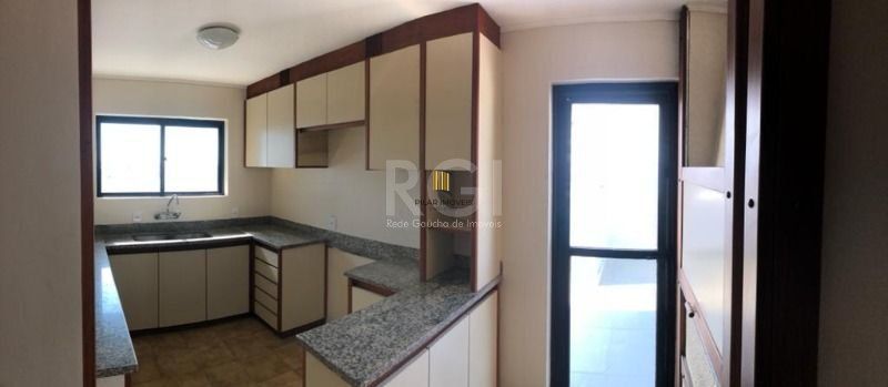 Predio para Venda - 1024m², 0 dormitórios, 9 vagas - São João