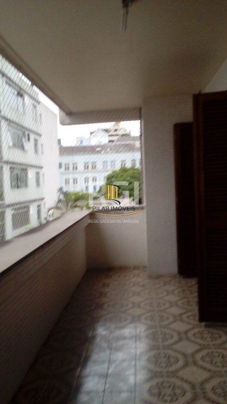 Apartamento à venda - 3 quartos - Dona Lucinda, Porto Alegre