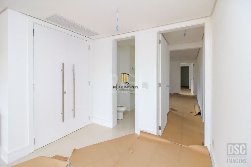 Apartamento para Venda - 303m², 4 dormitórios, sendo 4 suites, 4 vagas - Bela Vista