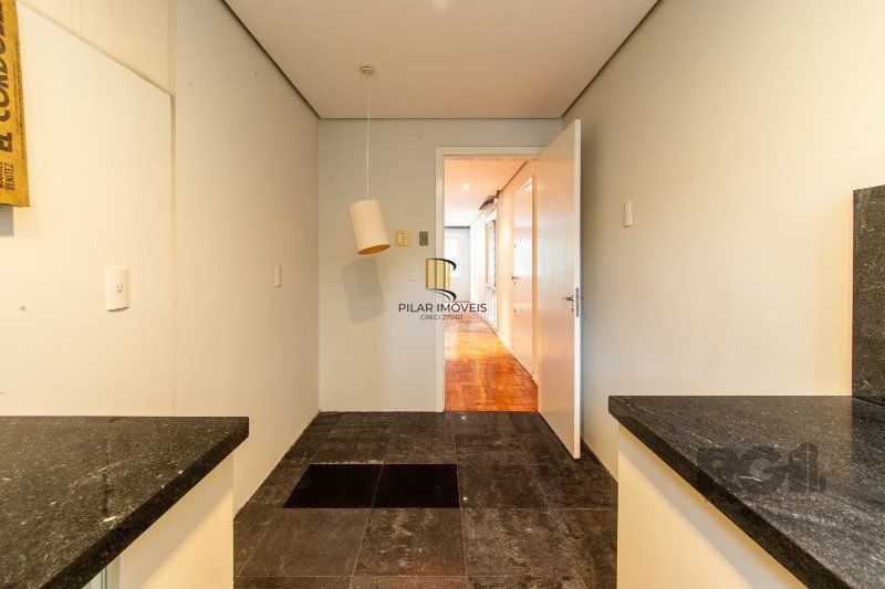 Casa 5 dormitórios no bairro Boa Vista