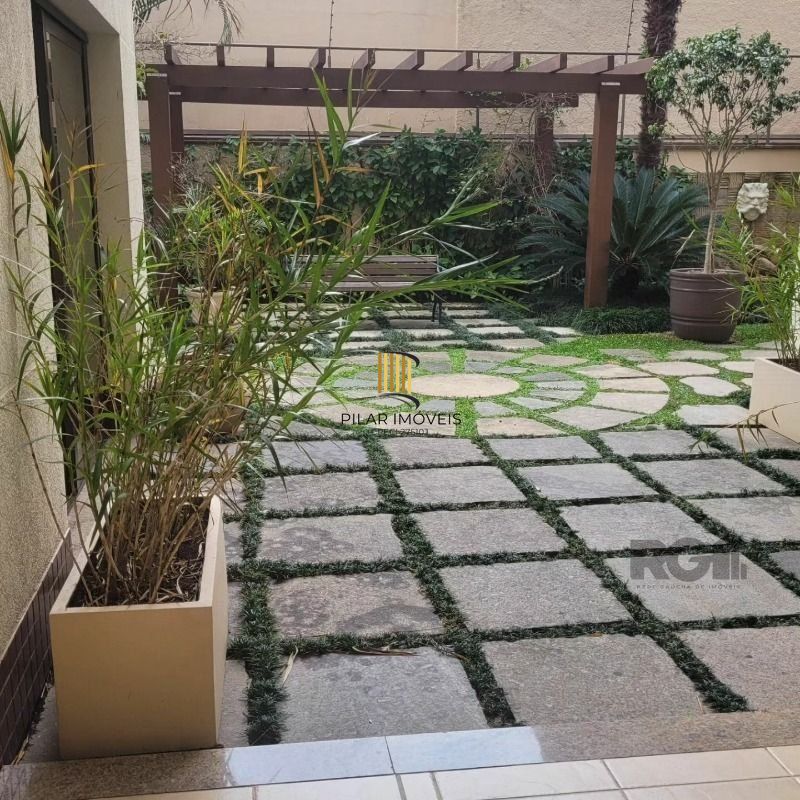 Apartamento de 3 dormitórios no bairro Petrópolis em Porto Alegre/RS.