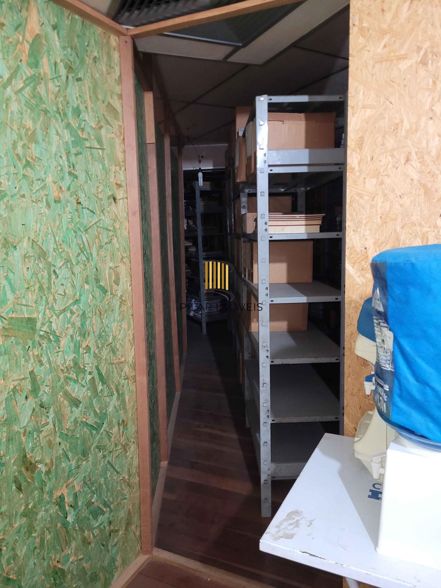 🏢 Conjunto de Salas Comerciais na barros cassal esquina Farrapos