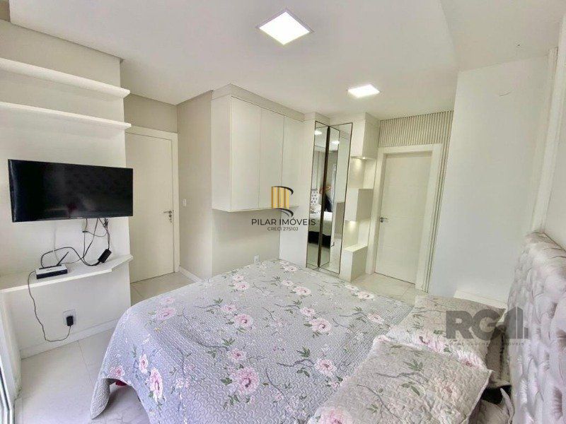 Casa de Condomínio 3 dormitórios no bairro Dubai