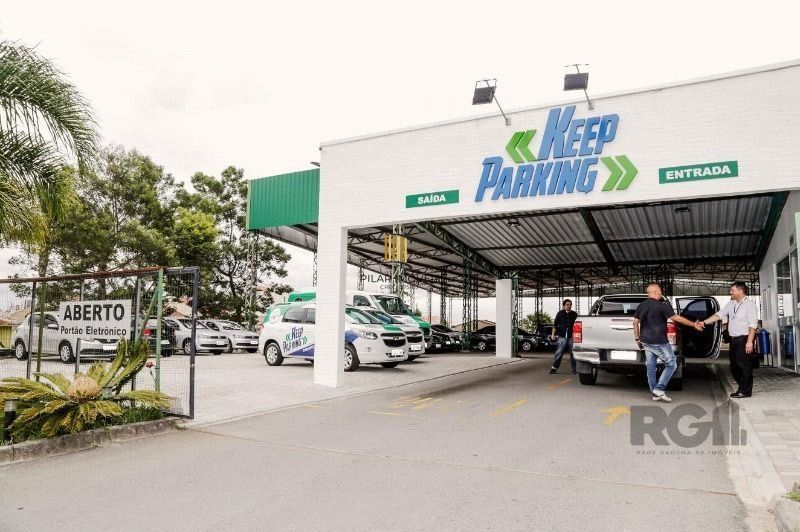 Pavilhão no bairro Águas Belas