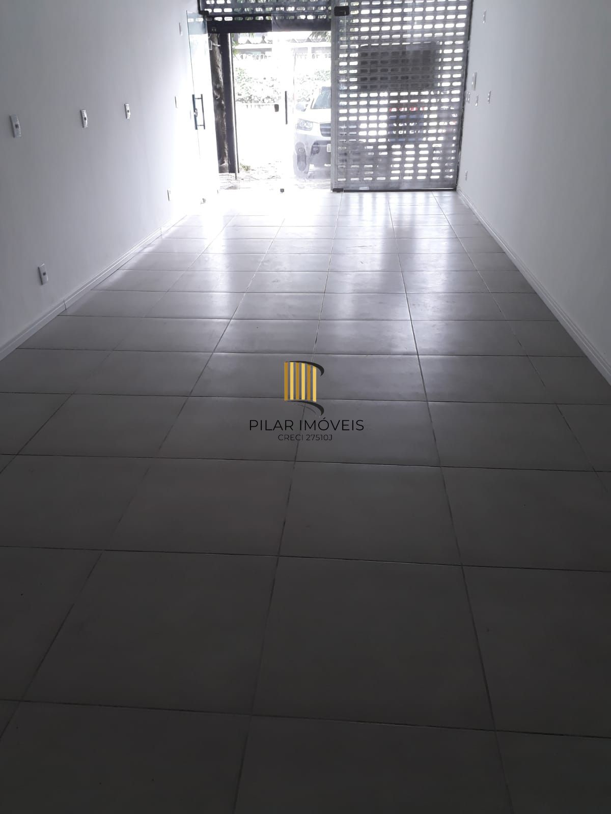 🏢 LOJA COMERCIAL À VENDA – AV. DO FORTE, 416