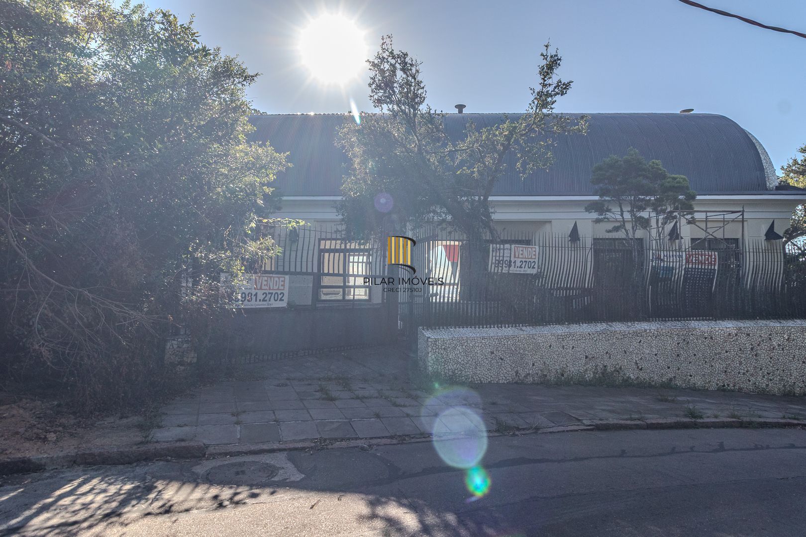 Casa para Venda - 1000m², 5 dormitórios, sendo 5 suites, 8 vagas - Teresópolis