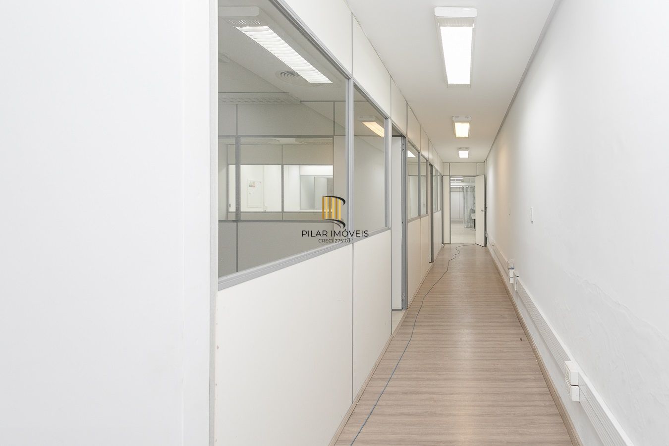 🏢 Prédio Comercial no bairro Auxiliadora — quase esquina com a Cristóvão Colombo!