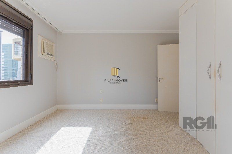 Apartamento para Venda - 279m², 3 dormitórios, sendo 1 suites, 4 vagas - Boa Vista