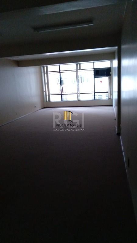 🏢 Sala Comercial – Rua General Vitorino