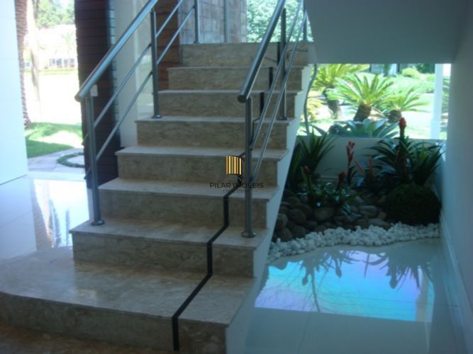 Casa para Venda - 462m², 6 dormitórios, sendo 6 suites, 3 vagas - Atlântida