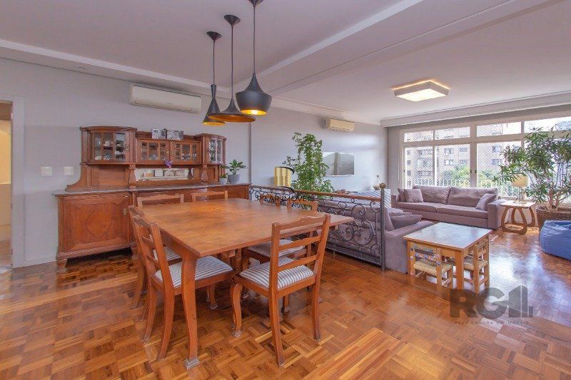 Apartamento 3 dormitórios no bairro Moinhos de Vento