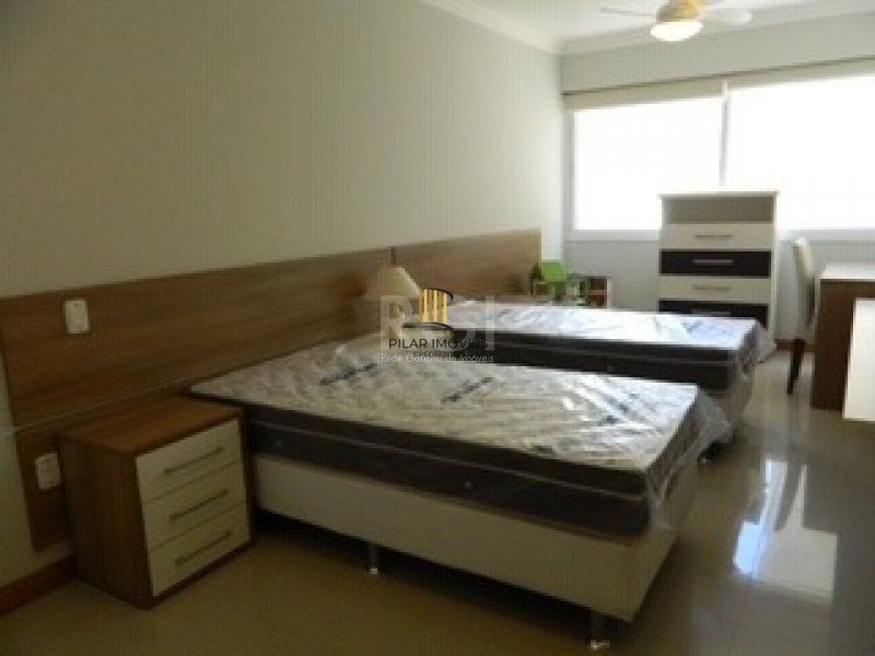 Apartamento para Venda - 190m², 4 dormitórios, sendo 4 suites, 2 vagas - Navegantes