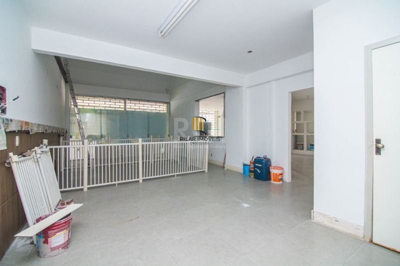 Loja para Venda - 246.18m², 0 dormitórios, 2 vagas - Independência