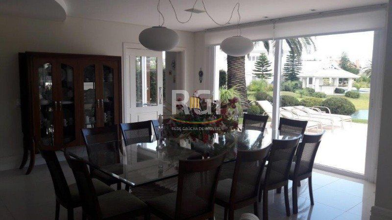 Casa para Venda - 728.71m², 6 dormitórios, sendo 6 suites, 3 vagas - Atlântida