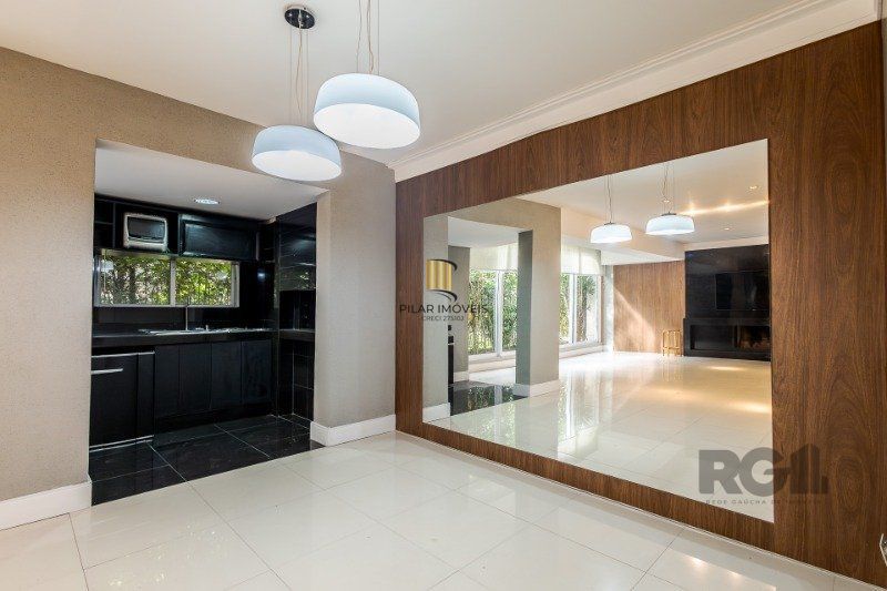Apartamento 4 dormitórios no bairro Jardim Europa