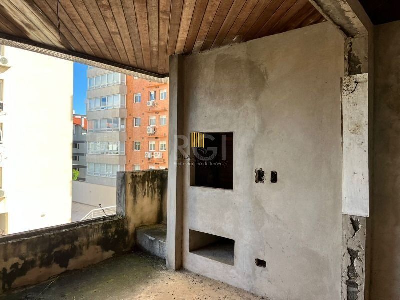 Predio para Venda - 1000m², 3 dormitórios, sendo 1 suites, São João