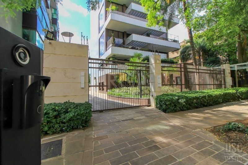 Apartamento para Venda - 303m², 4 dormitórios, sendo 4 suites, 4 vagas - Bela Vista
