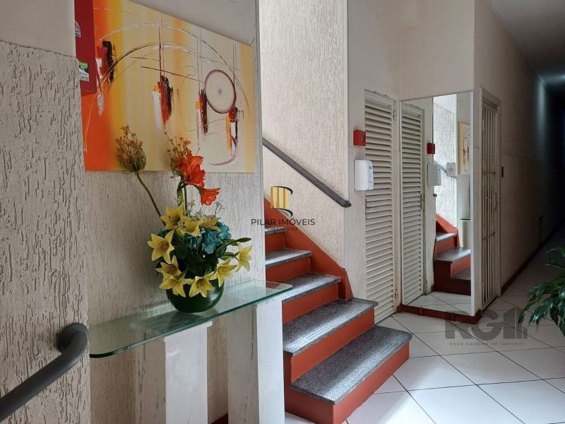 Apartamento à venda - 2 quartos -na benjamin constant,  São João - Porto Alegre