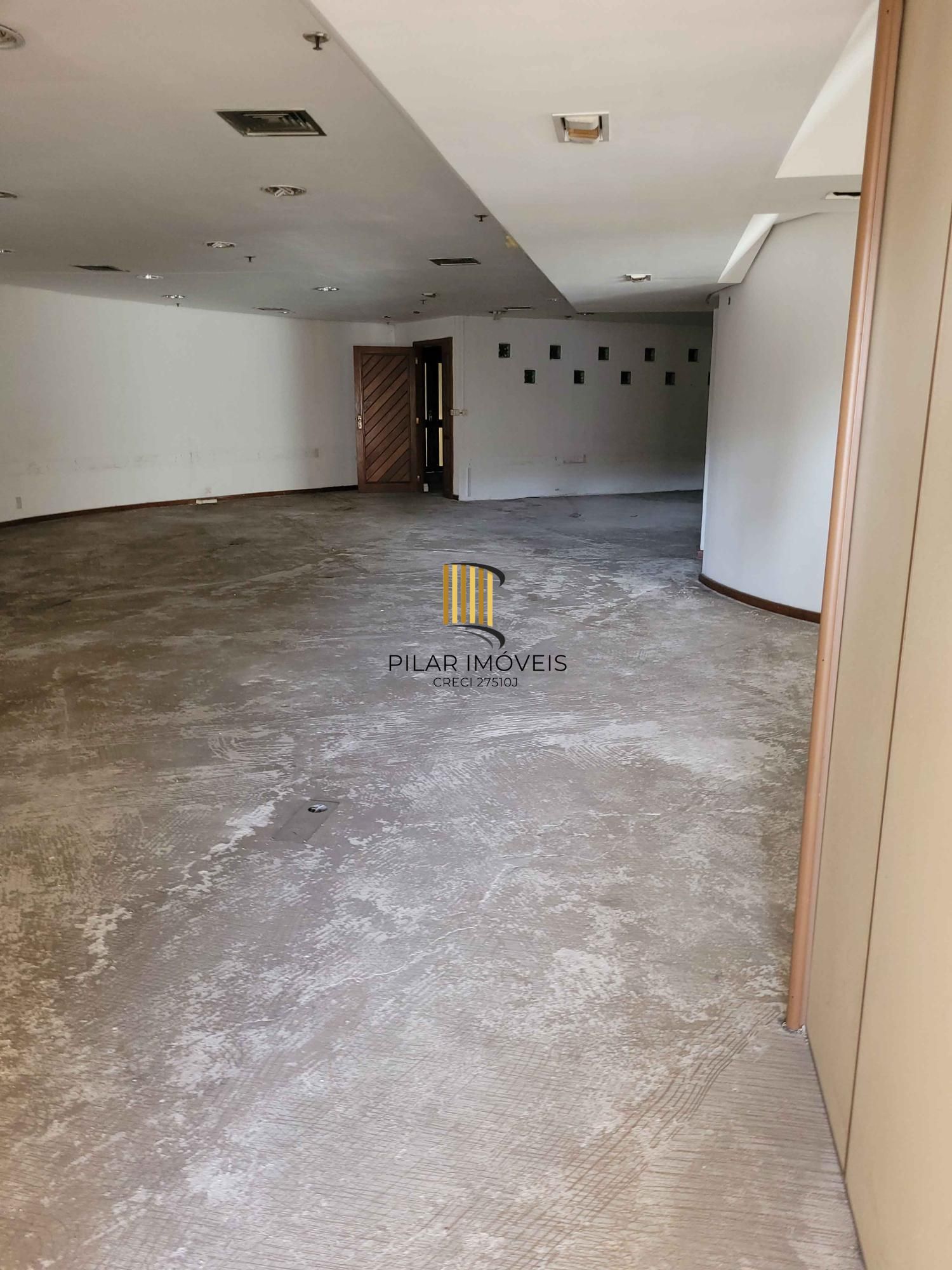 🏢 Conjunto de Salas Comerciai