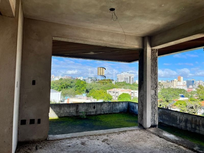 Predio para Venda - 1000m², 3 dormitórios, sendo 1 suites, São João