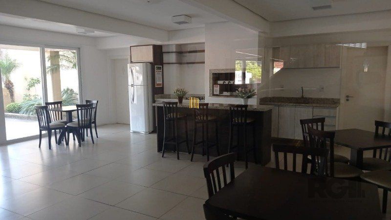 Apartamento para Venda - 73.94m², 3 dormitórios, sendo 1 suites, 1 vaga - Centro