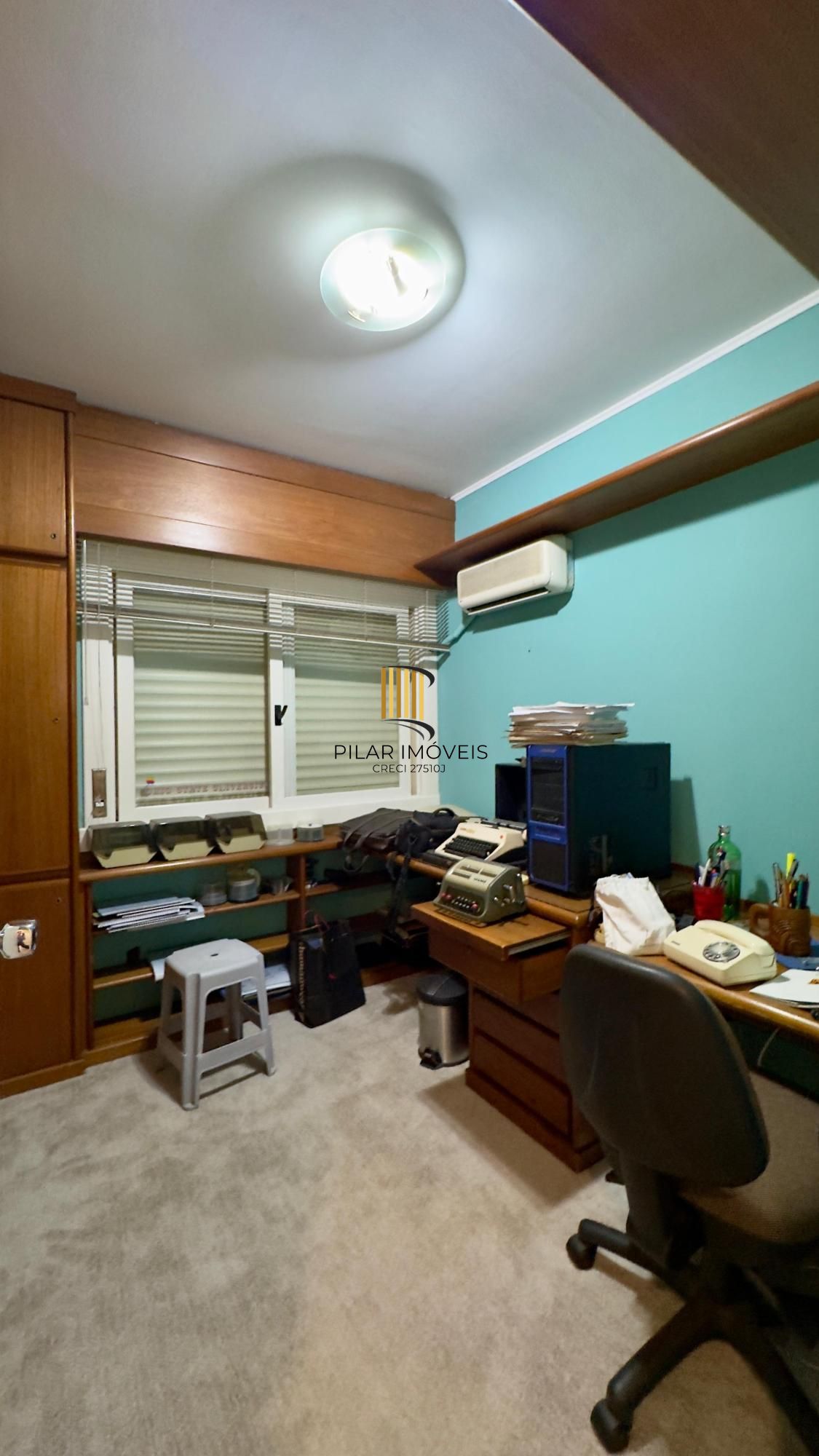 Baixou para vender de R$ 1.300.000,00 por R$1.080.000,00 . Confira 📍 Rua Corcovado – Auxiliadora | Porto Alegre