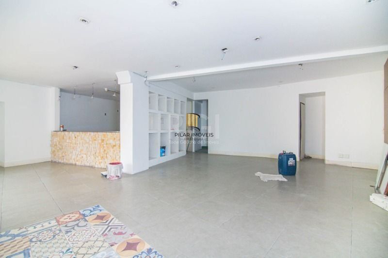 Loja para Venda - 246.18m², 0 dormitórios, 2 vagas - Independência