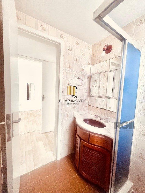 Apartamento 2 dormitórios no bairro Floresta