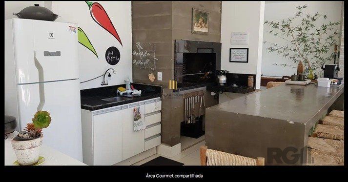 Apartamento 2 dormitórios no bairro Atlântida