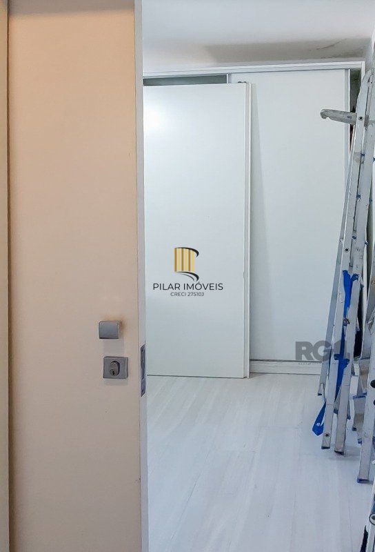Casa 4 dormitórios no bairro Auxiliadora