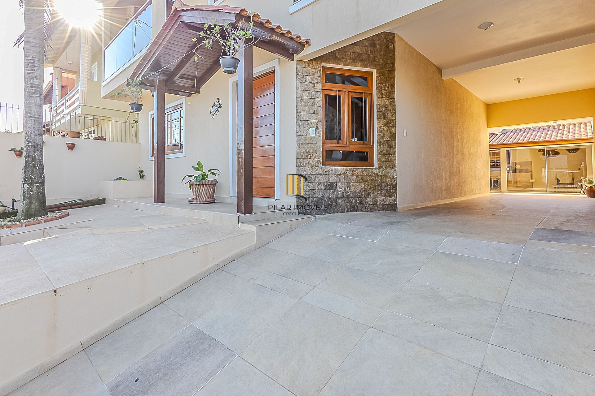 🏡 Sobrado à Venda – Rua Centaurus 144