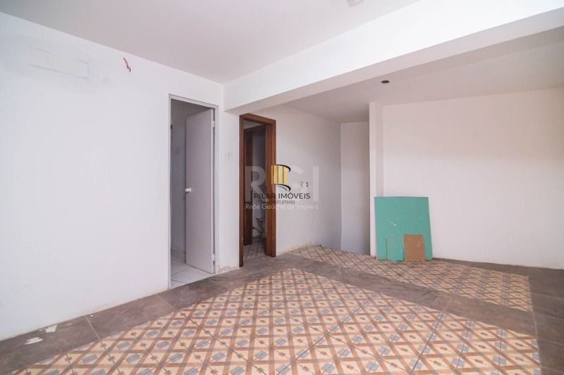 Loja para Venda - 246.18m², 0 dormitórios, 2 vagas - Independência